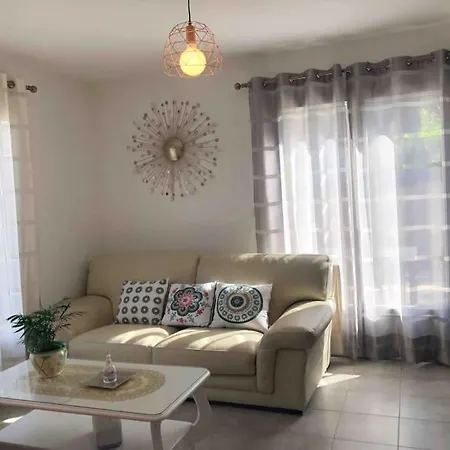 בית נופש Maison Accueillante En Normandie